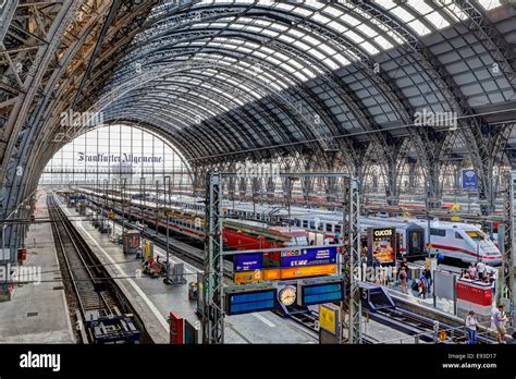 Frankfurt Hauptbahnhof .